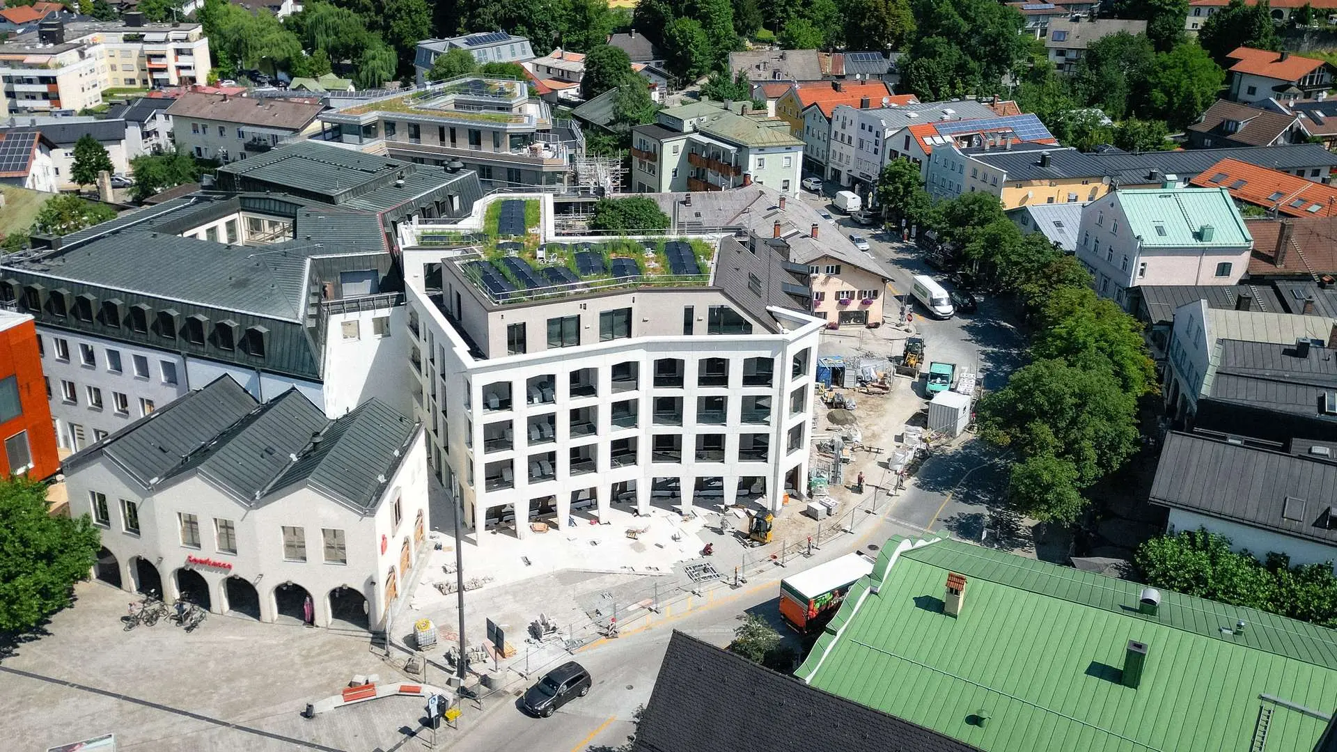 Kirchzeile im Juli 2026