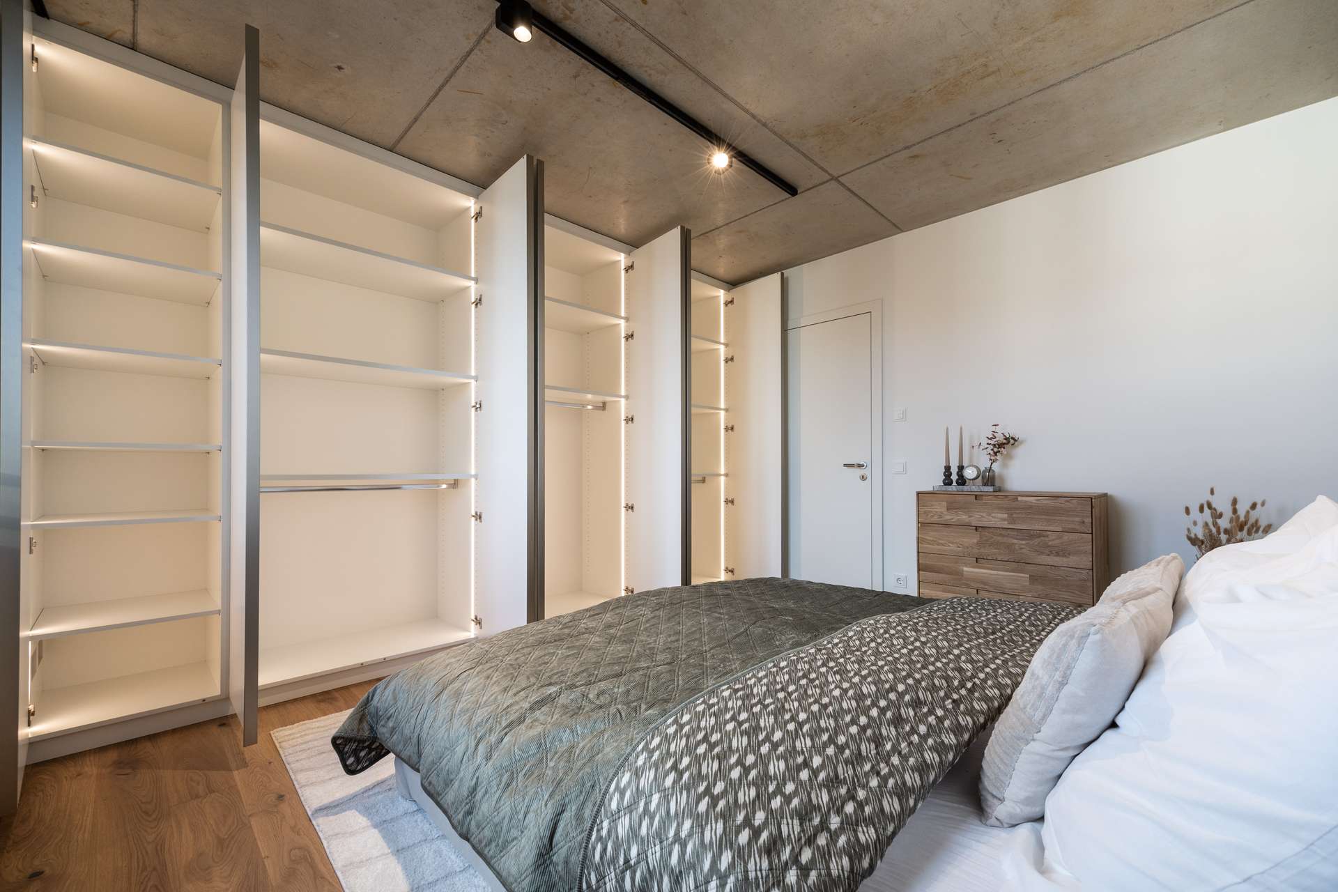 Musterwohnung Schlafzimmerschrank