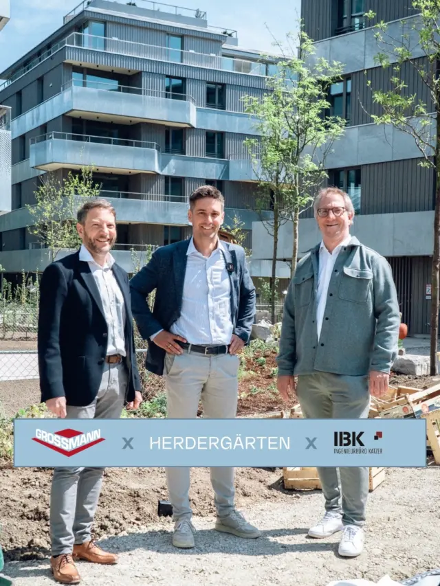 HERDERGÄRTEN-Tour mit @grossmannbau & @ingenieurburo_katzer 🙌🏼🌳

Kurz bevor in dieser Woche die ersten Übergaben stattfinden, machten sich Siegfried Huber von Grossmann Bau, Josef Katzer vom Ingenieurbüro Katzer und Florian Eisner auf den Weg durch die Gebäude in der Herderstrasse. Spannende Einblicke garantiert und vor allem jede Menge coole Details in den jeweiligen Häusern! 🙌🏼

Schaut’s rein in die Stationen! 😊🚀

🔗 mehr Infos: werndl-eisner-partner.de

Werndl Eisner & Partner!
