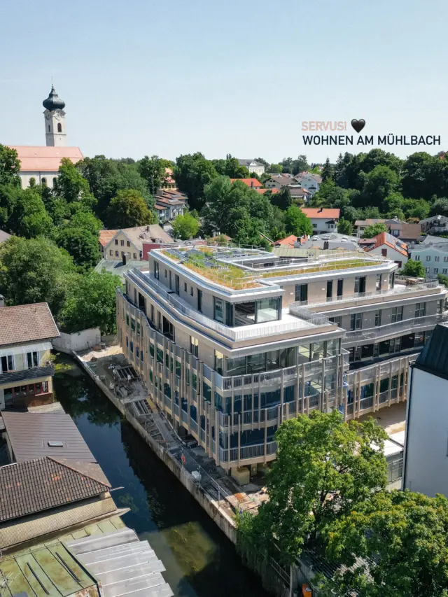 Servus! WOHNEN AM MÜHLBACH 🖤🫧

Schaut gerne rein in die einzelnen Slides und kriegt einen Eindruck, welch ein außergewöhnlich-schönes Gebäude hier entsteht! ☺️

🔗 mehr Infos: werndl-eisner-partner.de

Werndl Eisner & Partner! 🖤